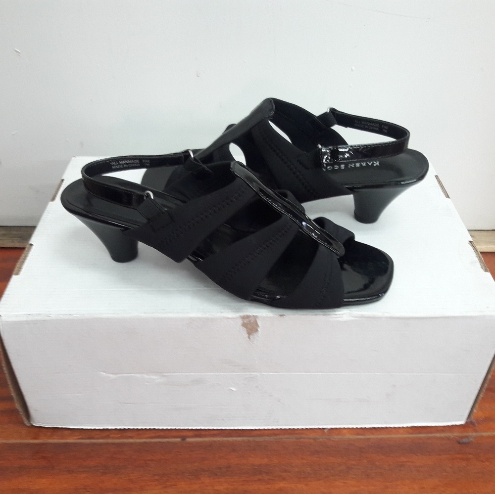 Karen Scott sandals